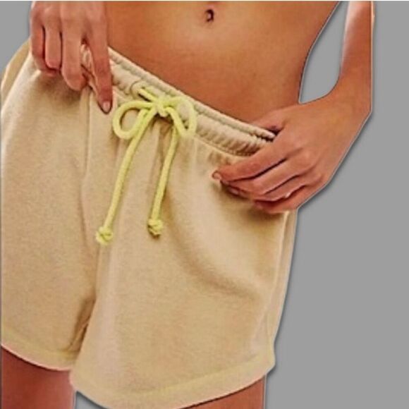 NWT FREE PEOPLE GIMME MORE TERRY SHORT IN CHAMOIS COMBO - Picture 7 of 9